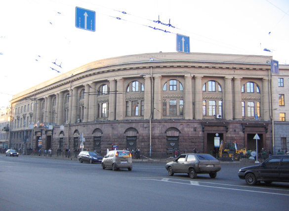 На фото проститутки рядом с Технологическим институтом — www.RusGeisha.org Проститутки у метро Технологический институт, шлюхи с техноложки